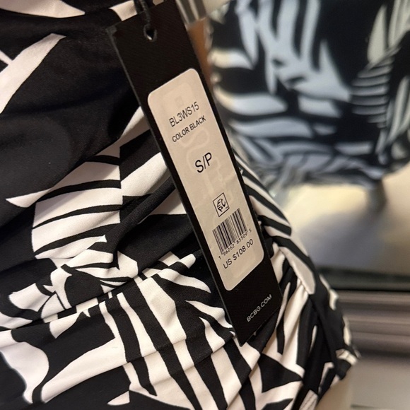 BCBGMaxAzria Small Off the Shoulder One Piece Black and White Print Swimsuit - Picture 3 of 10